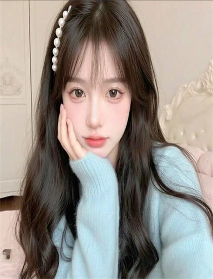 新金瓶梅2在線觀看_女人去掉所有服裝小內無愛心